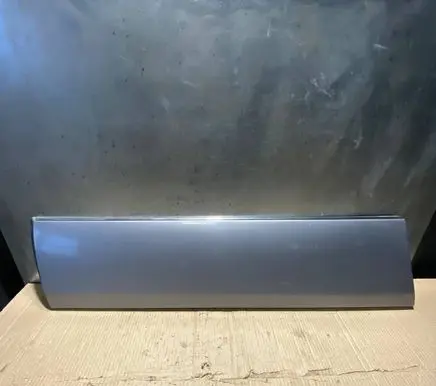 Mercedes-Benz E W124 Front door trim (molding) 1246901540