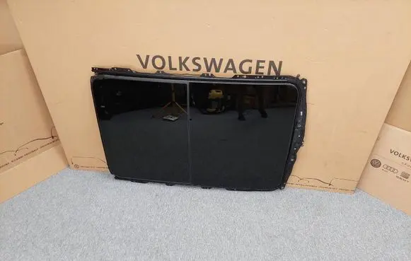 Volkswagen Golf VII Sunroof glass 5G9877041C 5G9971499 5G9877041CFG2