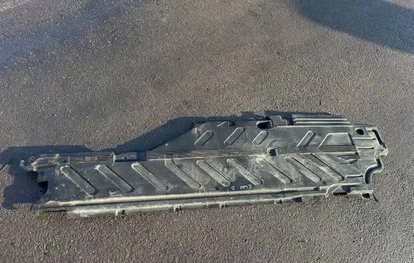 Mercedes-Benz E W238 Side bottom protection A2386801401