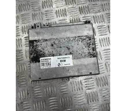 Renault Laguna I Engine control unit/module 7700864275 S101725114 7700873713