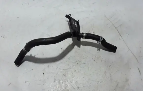 Volvo V60 Engine coolant pipe/hose 31368351