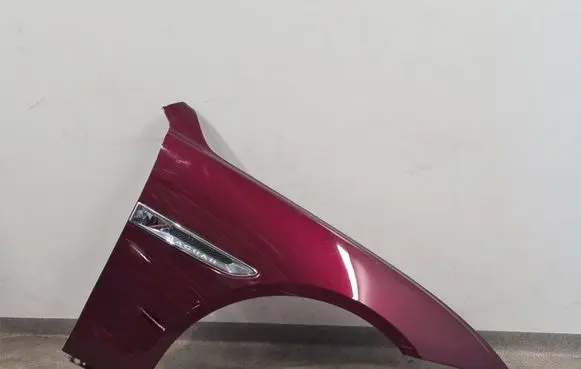Jaguar XE Fender GX7316015AD