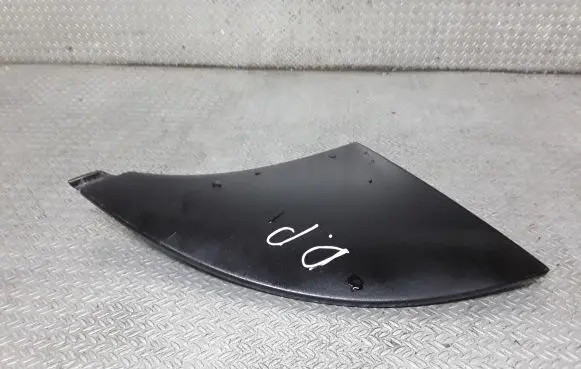 Under headlight/headlamp trim