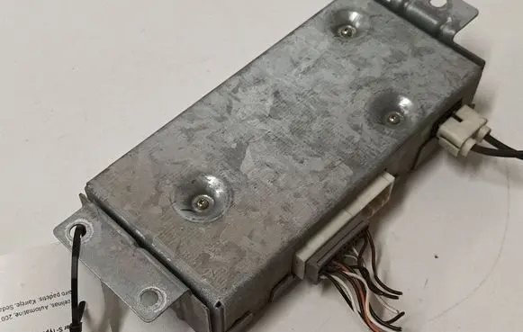 Jaguar S-Type Voice control module 2R8F14B292BD