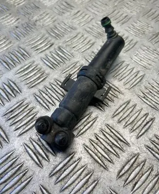 Audi Q5 SQ5 8R Headlight washer spray nozzle 8R0955101