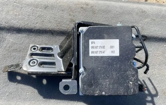 Seat Ibiza IV (6J,6P) ABS Pump 6R0907379BE 6R0907379AF 569L219012