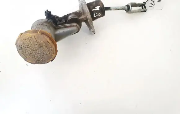 Subaru Legacy Clutch master cylinder