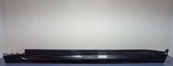 Foot area side trim