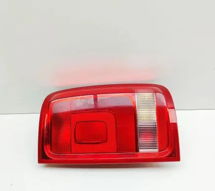 Volkswagen Amarok Rear/tail lights 2H2945096C