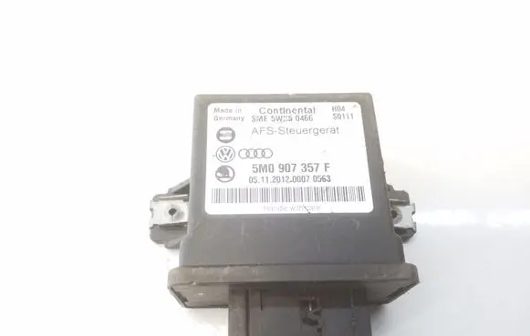 Volkswagen PASSAT B7 Xenon control unit/module 5M0907357F