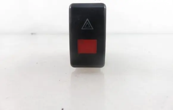 Skoda Octavia Mk1 (1U) Hazard light switch 
