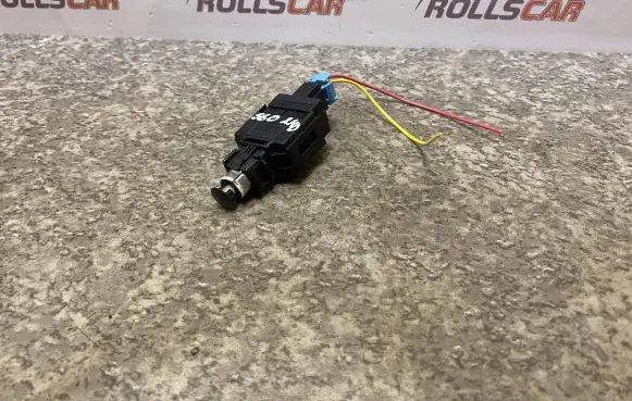 Volvo S60 Brake pedal sensor switch 8622064 4970 03W262