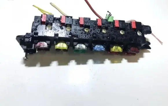 Mercedes-Benz C W203 Fuse box set