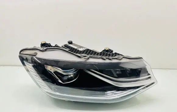 Volkswagen Caddy Headlight/headlamp 12041100000 2k8941036 2k8941036S
