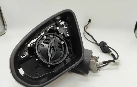 Mercedes-Benz CLA C118 X118 Front door electric wing mirror A1188102303