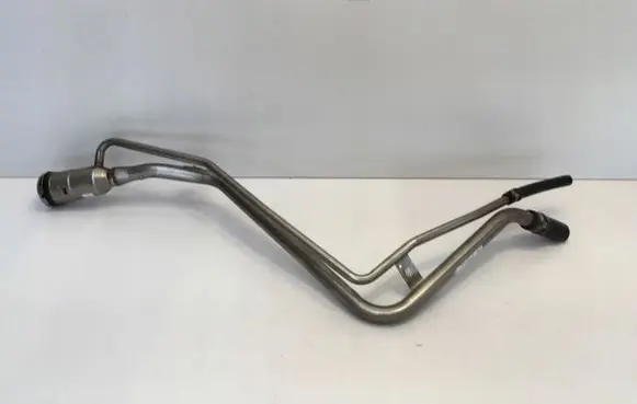 Fuel tank filler neck pipe