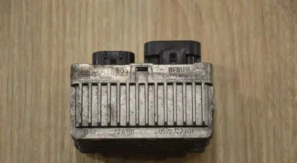 Opel Antara Glow plug pre-heat relay 55574293
