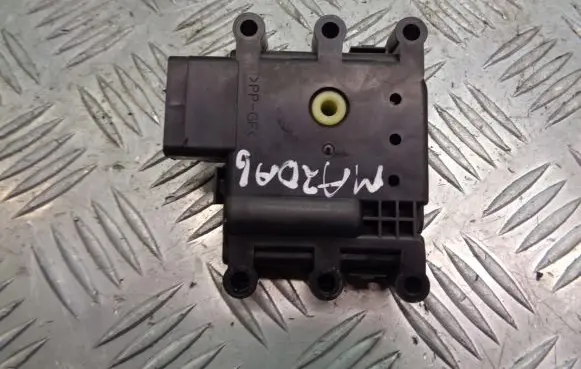 Mazda 6 A/C air flow flap actuator/motor 