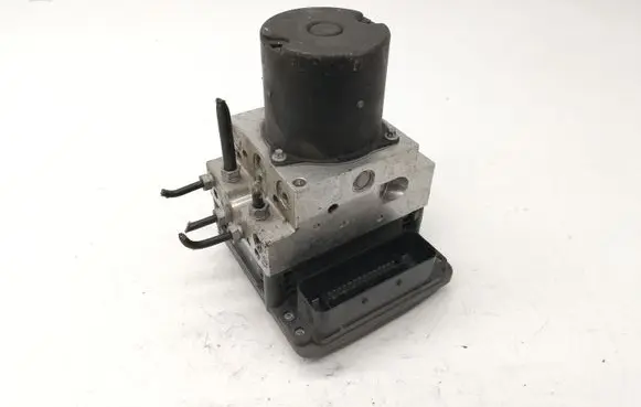 BMW 5 E60 E61 ABS Pump