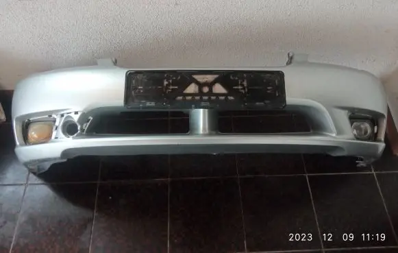 Subaru Legacy Front bumper
