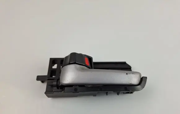 Opel Agila B Front door interior handle 93195908