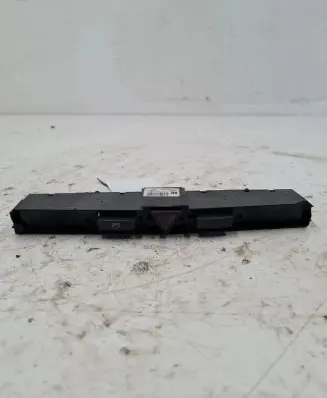 Opel Astra H Hazard light switch 13100105