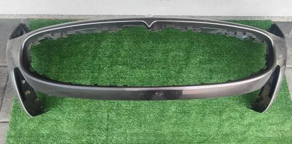 Maserati GranTurismo II Front bumper 670168206