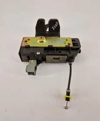 Volvo XC90 Tailgate/trunk/boot lock/catch/latch 30753071