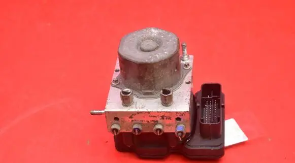 Nissan Micra C+C ABS Pump 476605FA0A
