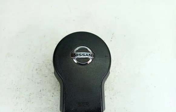 Nissan Pathfinder R51 Steering wheel airbag PATAIR