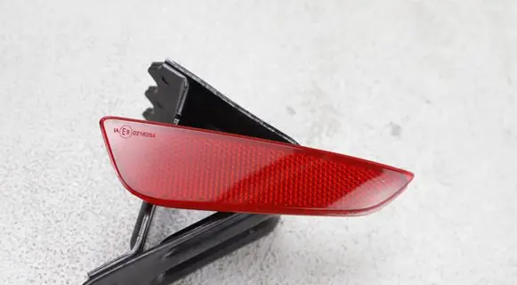 Opel Crossland X Rear tail light reflector 13478307 2122001038