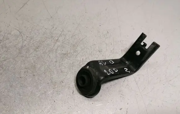 Toyota Avensis T270 Radiator support slam panel bracket 