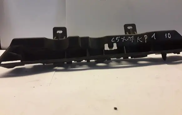 Citroen C5 Front bumper mounting bracket