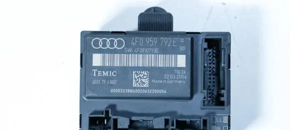 Audi A6 S6 C6 4F Door control unit/module 4F0959792E