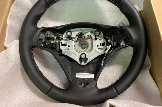 BMW M3 e92 Steering wheel 32342283738 2283738