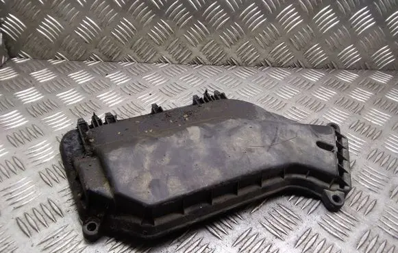 Audi A5 8T 8F Fuse box cover 8K2907613A