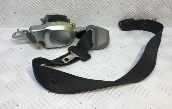 Nissan Pathfinder R51 Front seatbelt 7P1350-P