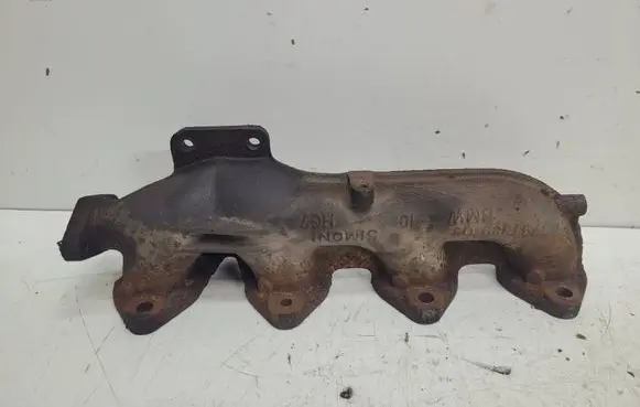 BMW X3 E83 Exhaust manifold 7797389