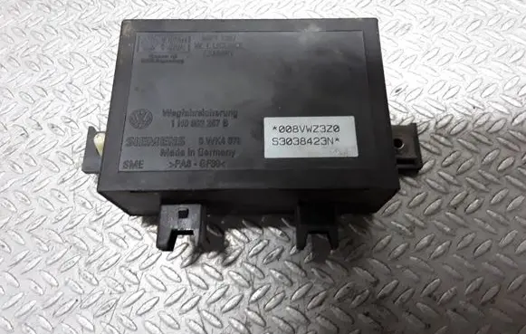 Volkswagen Transporter - Caravelle T4 Immobilizer control unit/module 1H0953257B