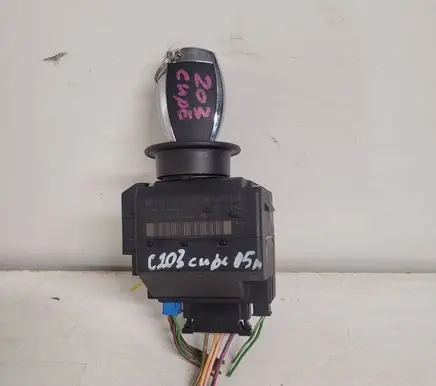 Mercedes-Benz CLK A209 C209 Ignition lock 2095452308 A2095452308