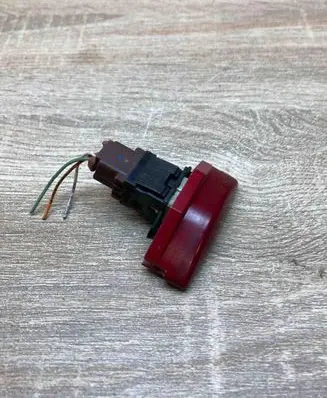 Citroen C5 Hazard light switch 96326950KR WithPlug