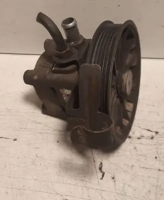 Volvo S60 Power steering pump 9485757