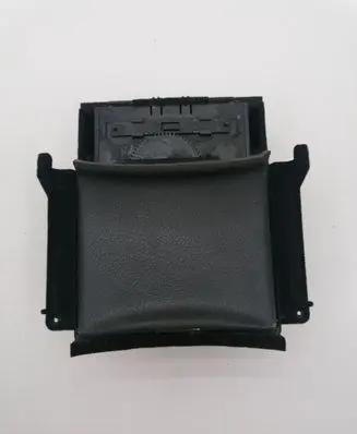 Mercedes-Benz S W220 Glove box central console 598068