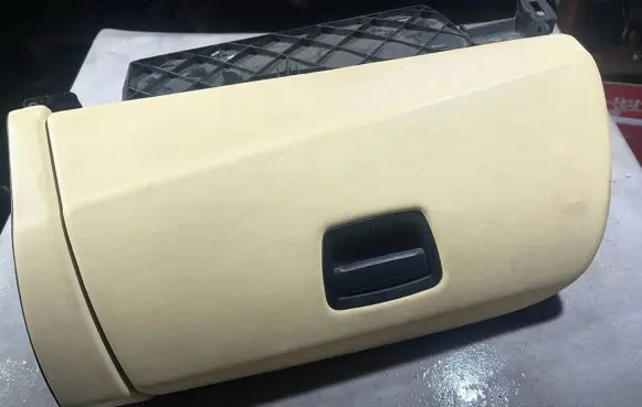 BMW 6 F06 Gran coupe Glove box 9197573 105024083 13318810
