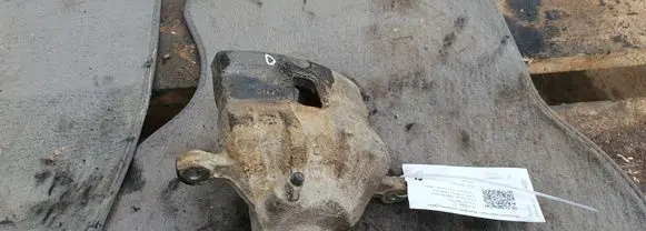 Hyundai Sonata Front brake caliper