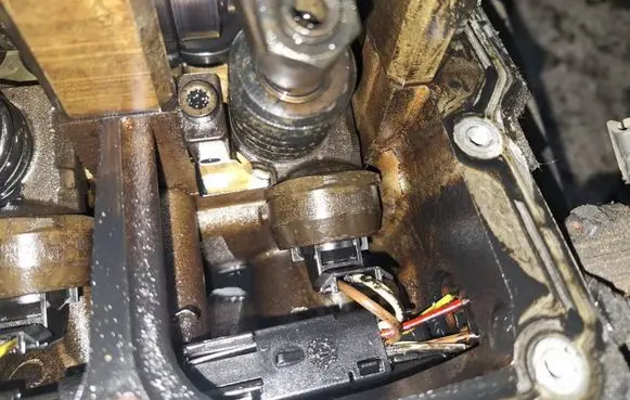 Skoda Fabia Mk2 (5J) Fuel injector