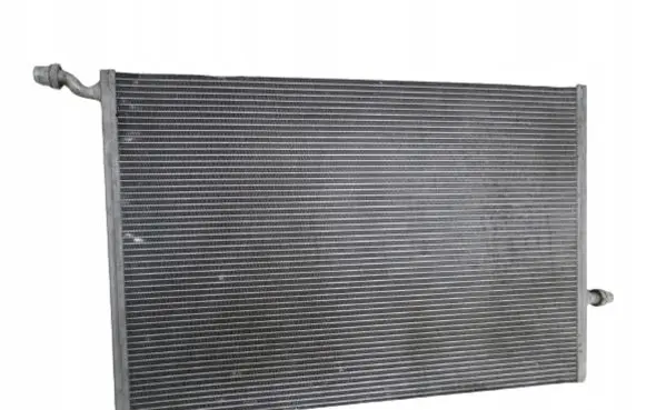 Mercedes-Benz CLS W257 Coolant radiator A0995002003