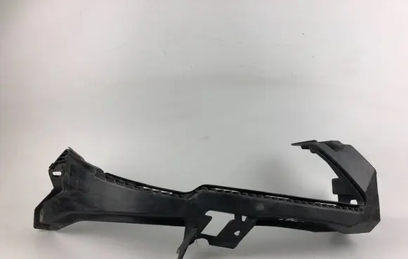Subaru Legacy Headlight/headlamp mounting bracket 