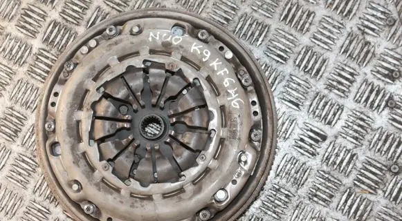 Nissan Qashqai Clutch set kit 123108271R 302050418R 301010007R