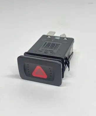 Volkswagen Golf IV Hazard light switch 1J0953235J 1J0953235H 1J0953235
